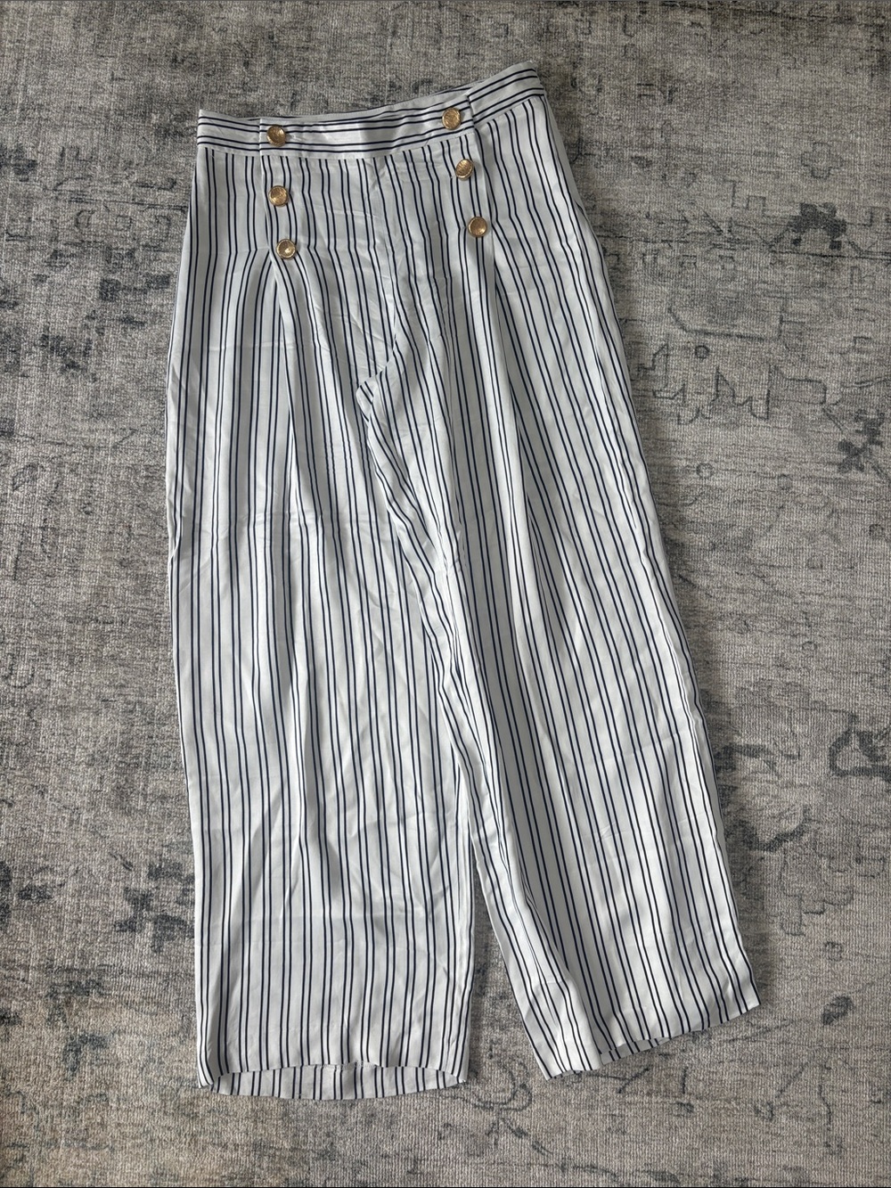 Striped Wide-Leg Pants in White and Navy
